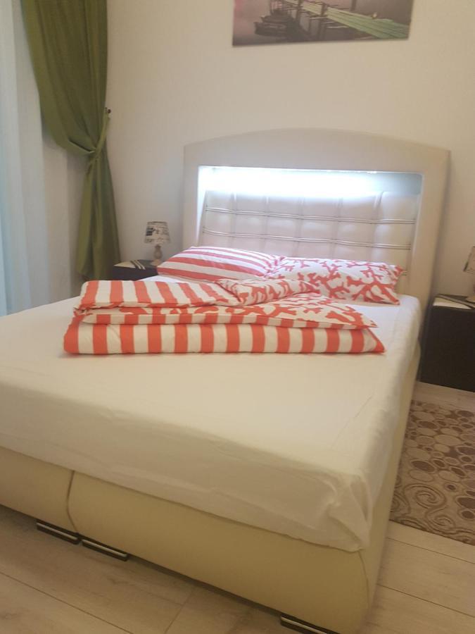 Apartament Ultracentral Monadin 2 Μπρασόβ Εξωτερικό φωτογραφία