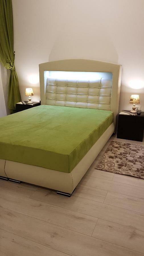 Apartament Ultracentral Monadin 2 Μπρασόβ Εξωτερικό φωτογραφία